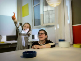 Reis mee met Mondriaan