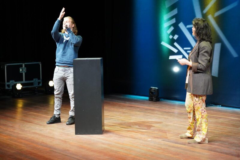 lancering NEOS 2
