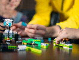 LEGO Spike (Programmeren voor groep 4 t/m 7)