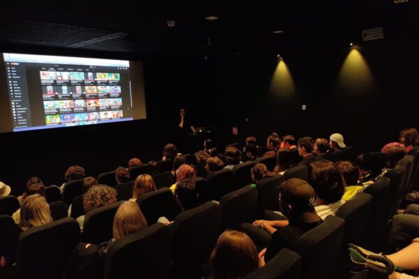 film kijken met film en nagesprek